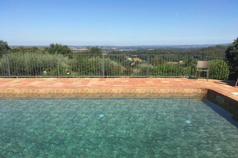 Photo of Outdoor in Porqueres