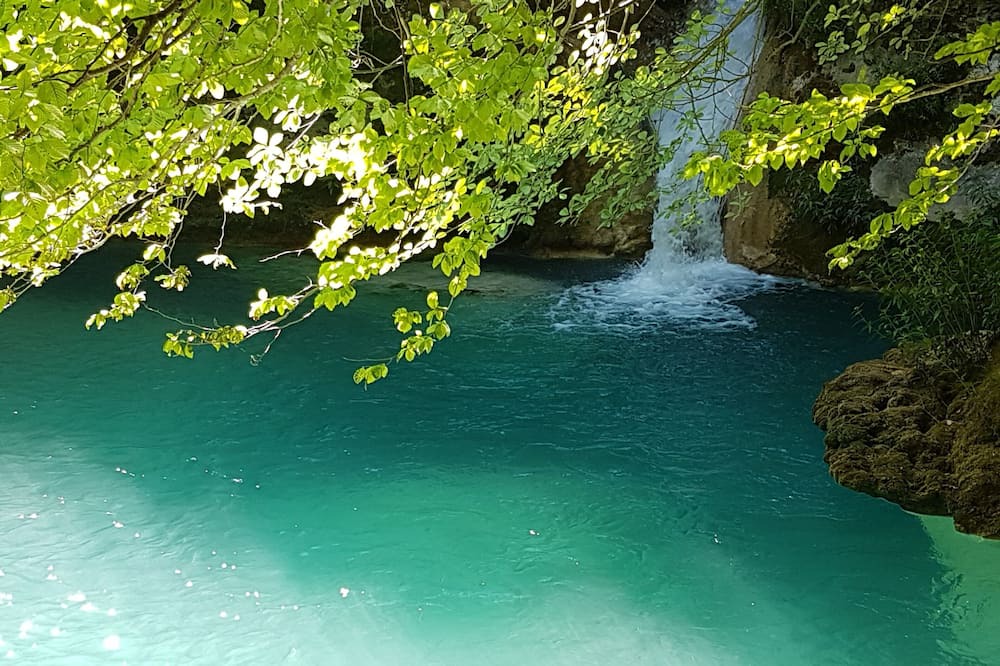 Photo of Others in Artazu