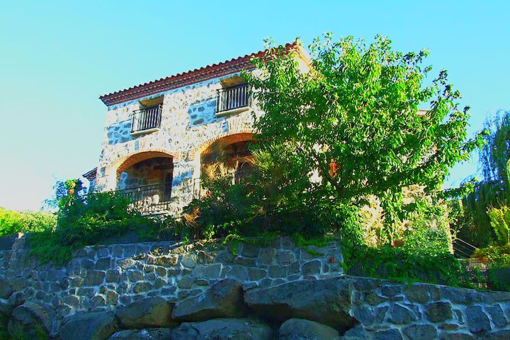 Photo of Outdoor in Navaluenga