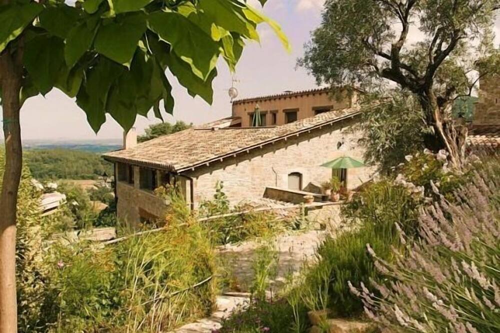 Photo of Outdoor in Porqueres
