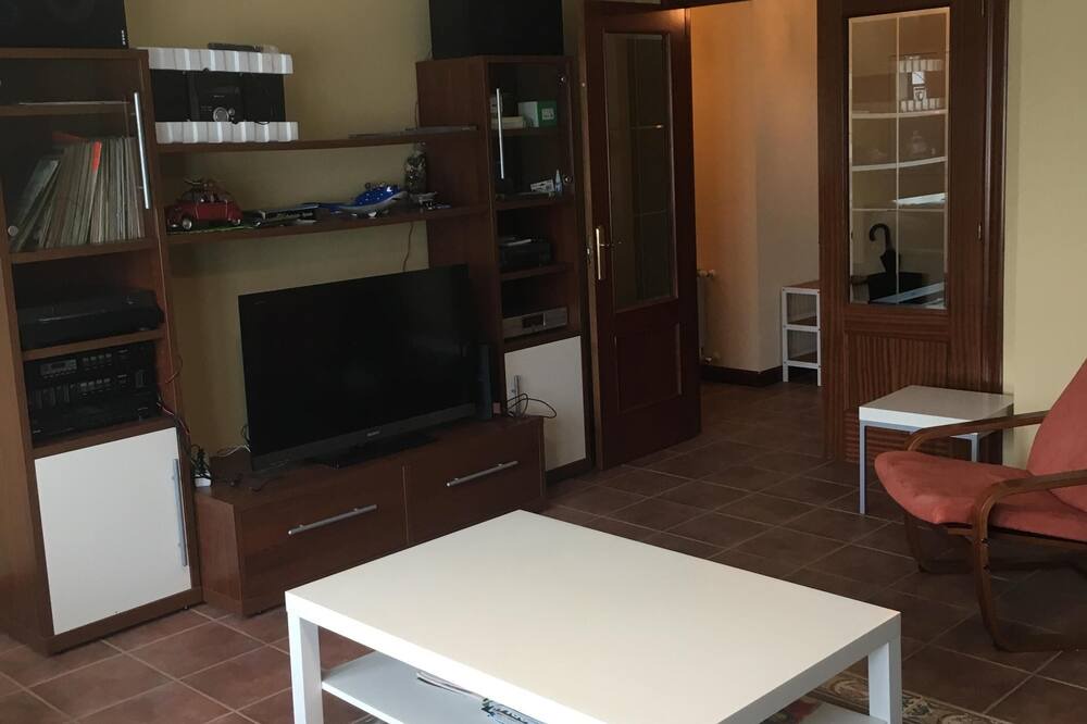 Photo of Livingroom in Barcena de Cicero