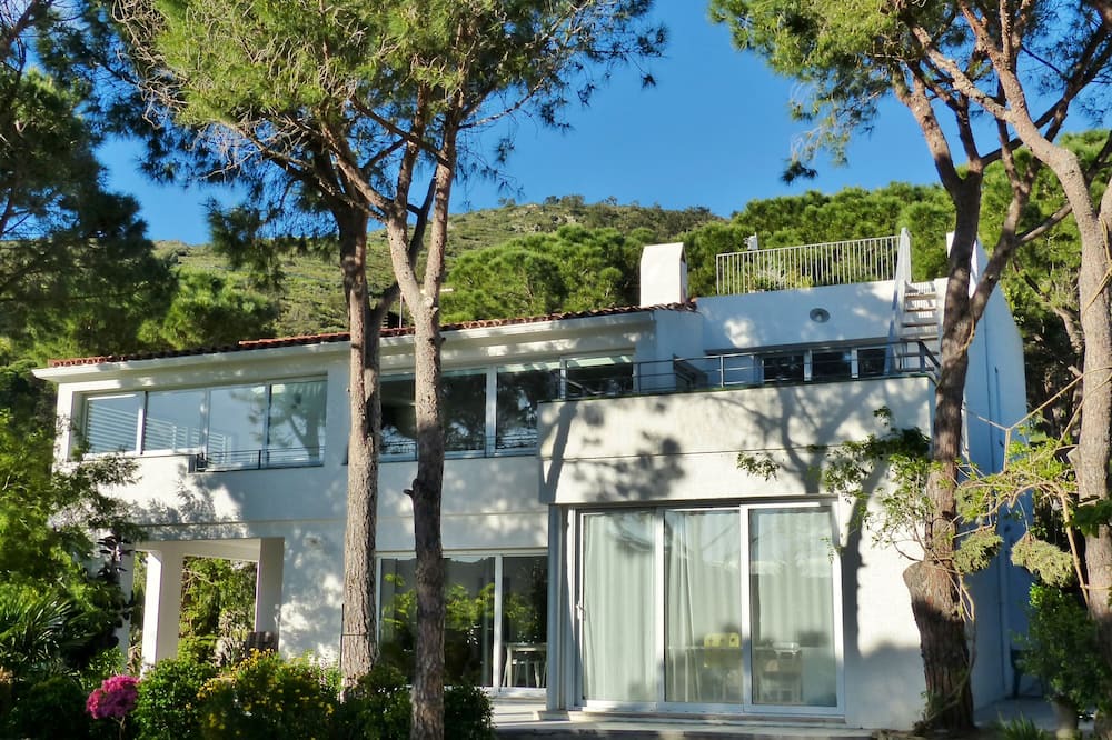 Photo of Outdoor in Port de la Selva