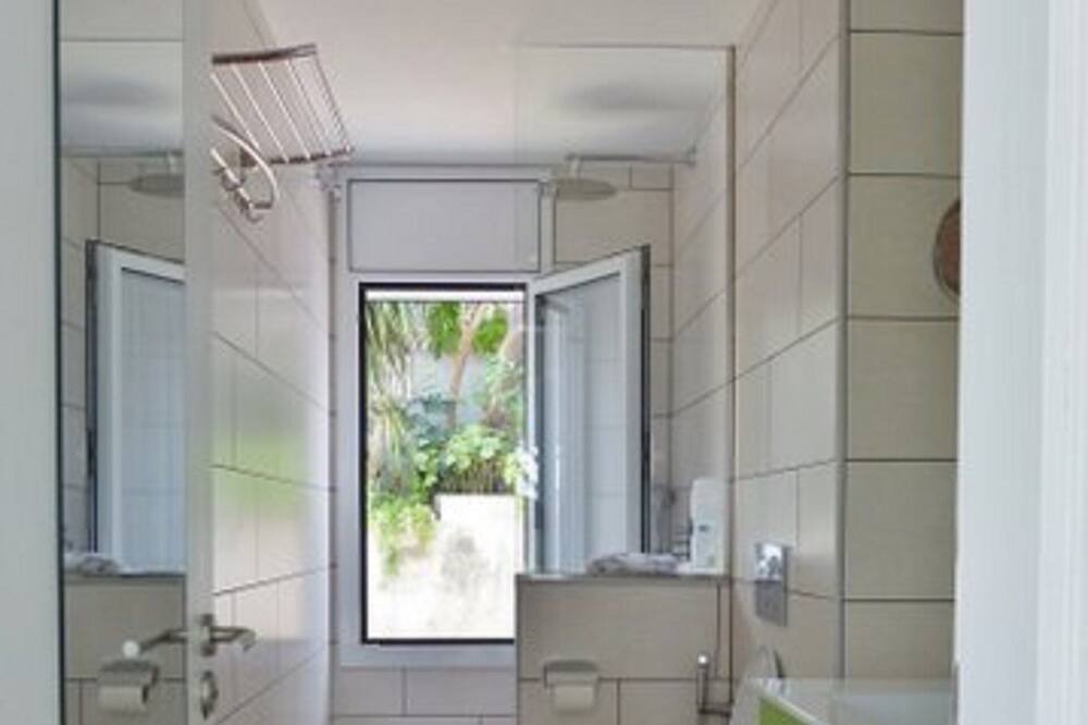 Photo of Bathroom in Port de la Selva