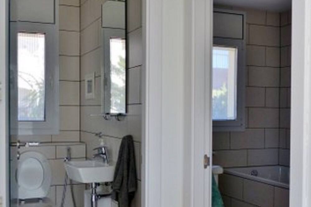 Photo of Bathroom in Port de la Selva