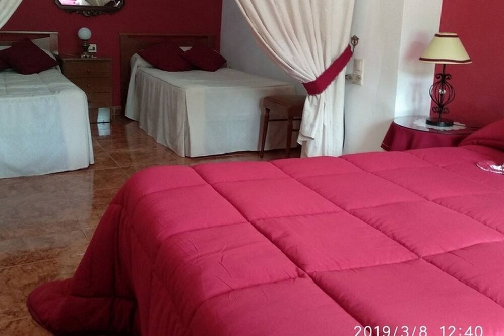Photo of Bedroom in Beas de Segura