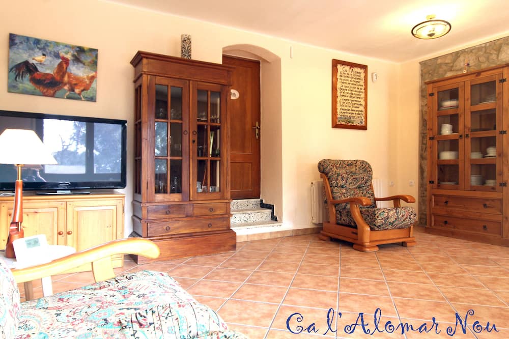 Photo of Livingroom in Sant Feliu de Buixalleu