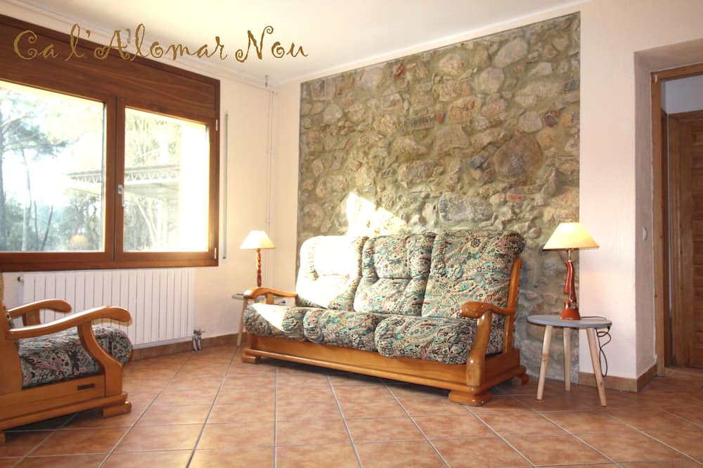 Photo of Livingroom in Sant Feliu de Buixalleu
