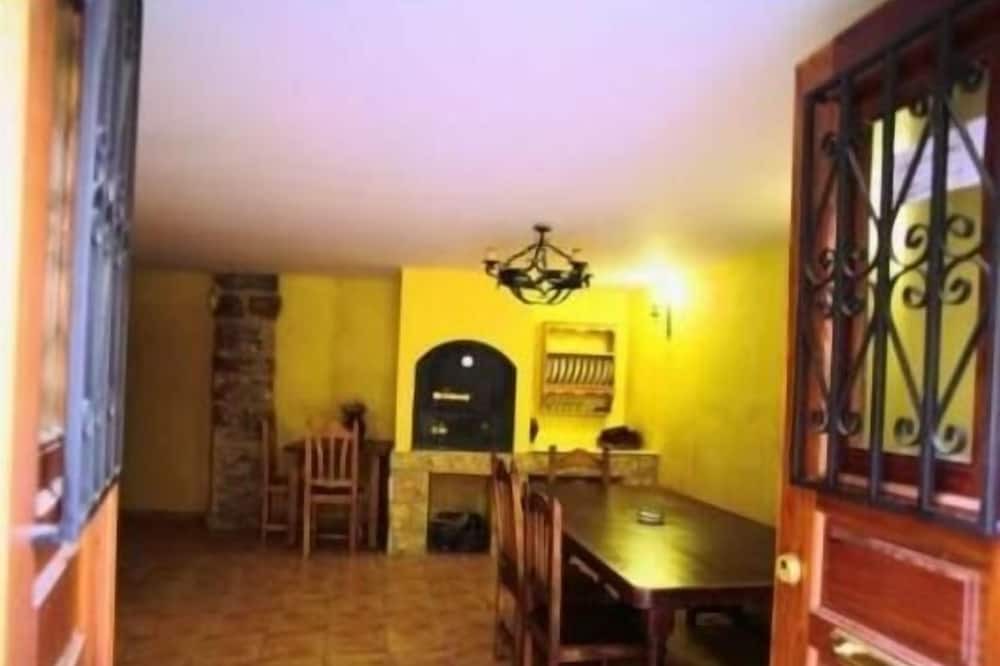Photo of Bedroom in Ona