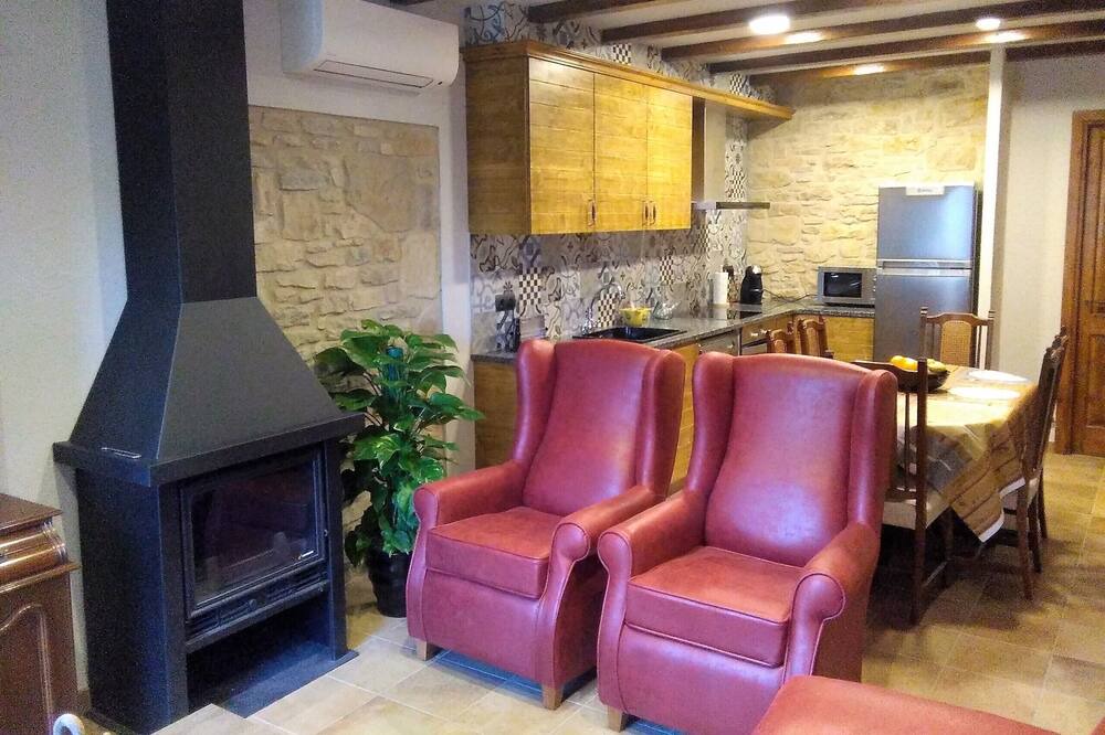 Photo of Livingroom in Palau-Sator