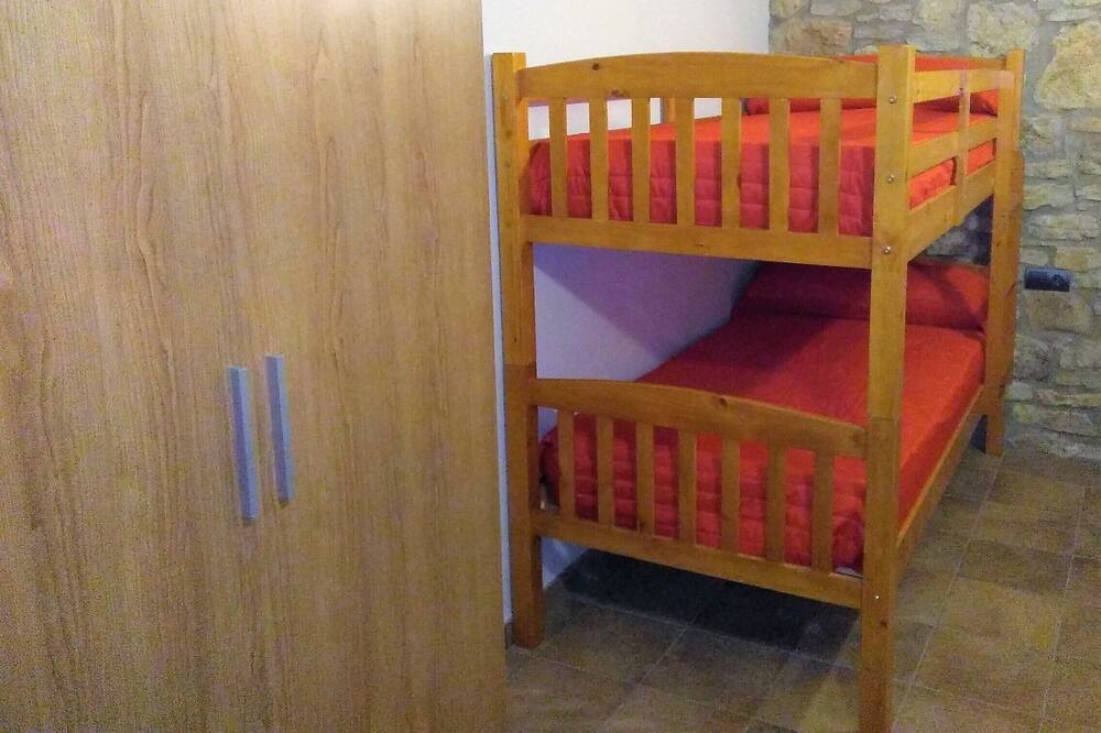 Photo of Bedroom in Palau-Sator