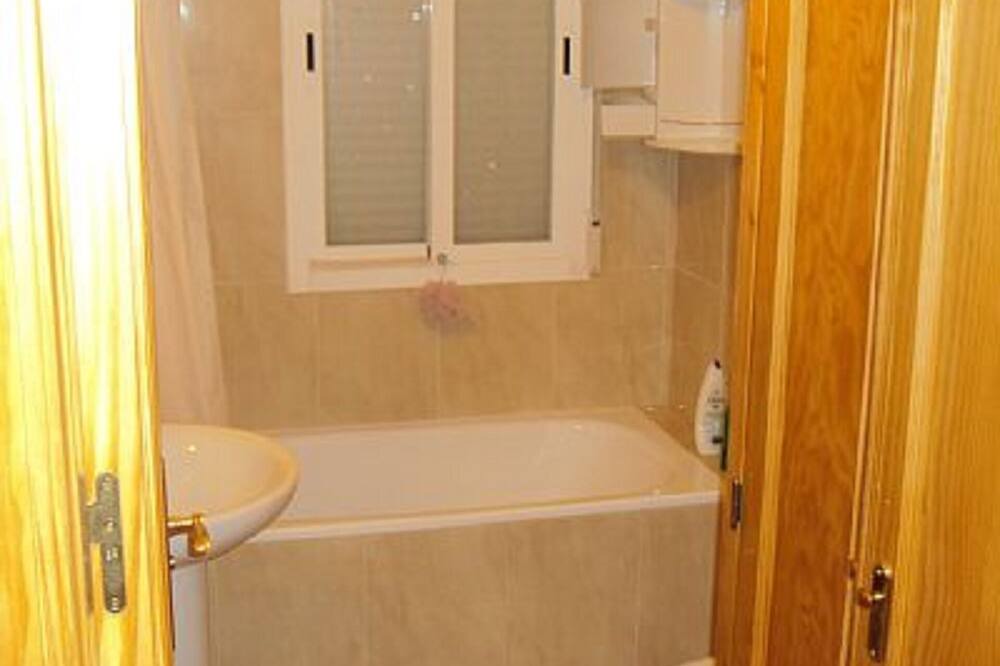 Photo of Bathroom in Moclin