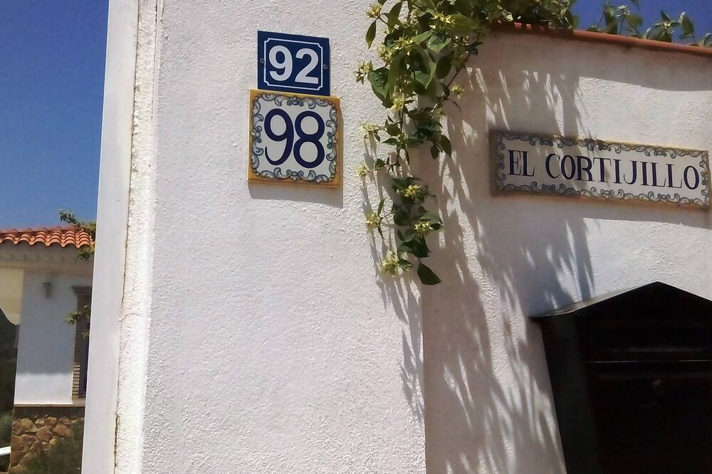 Photo of Outdoor in Cortijos Nuevos