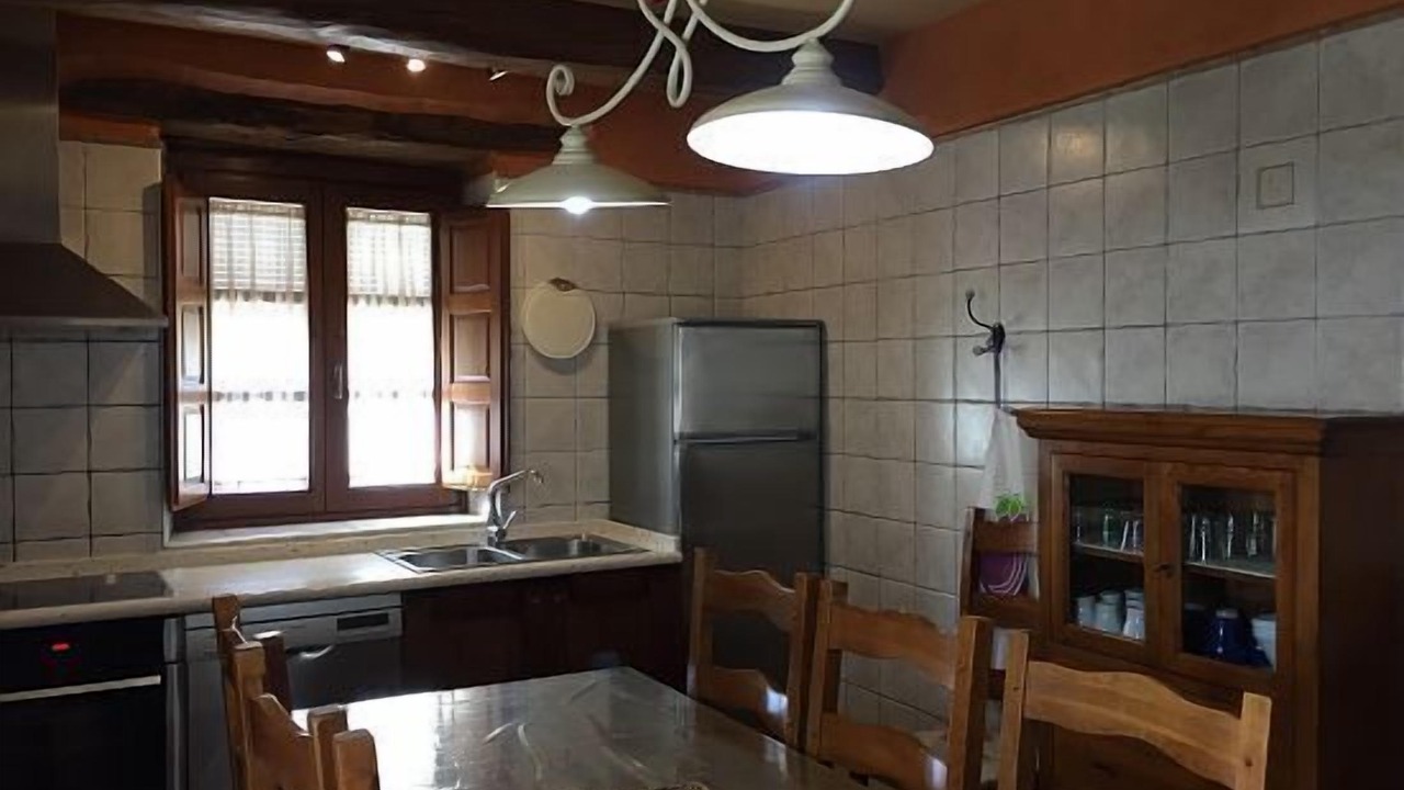 Photo of Kitchen in Canalejas de Penafiel
