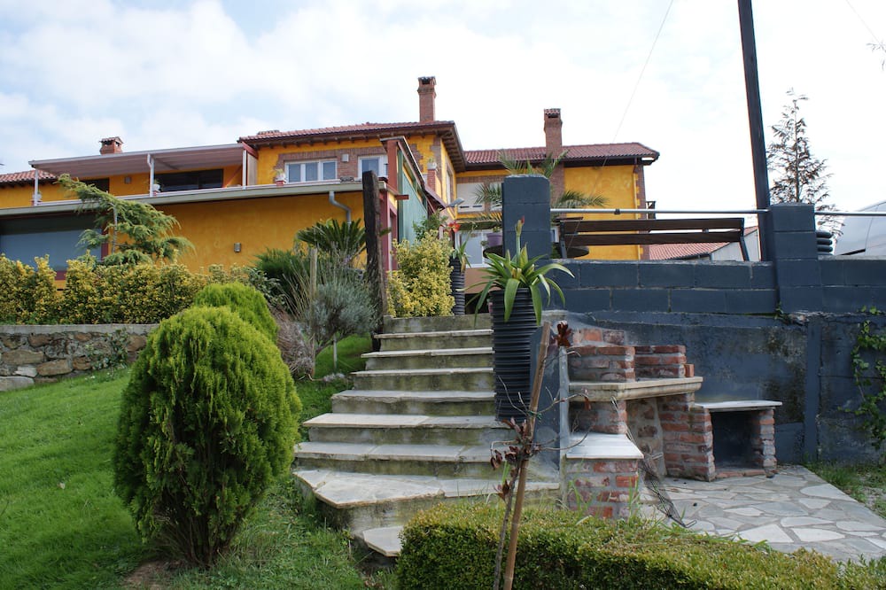 Photo of Outdoor in Pielagos