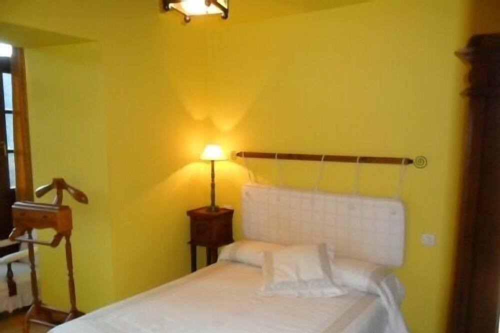 Photo of Bedroom in Teverga