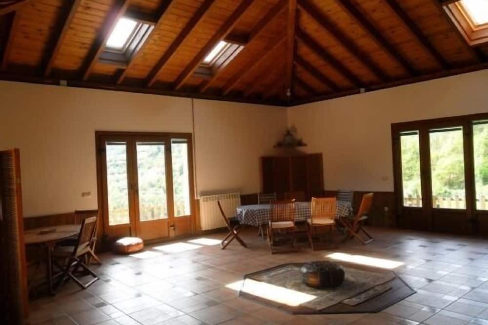 Photo of Livingroom in Teverga