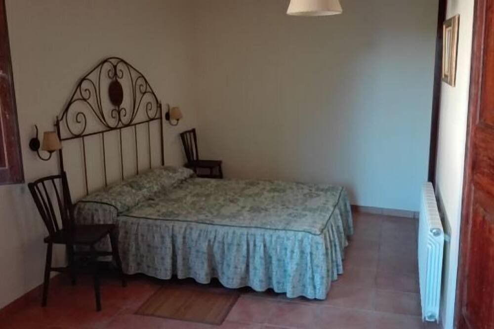 Photo of Bedroom in La Coma I la Pedra