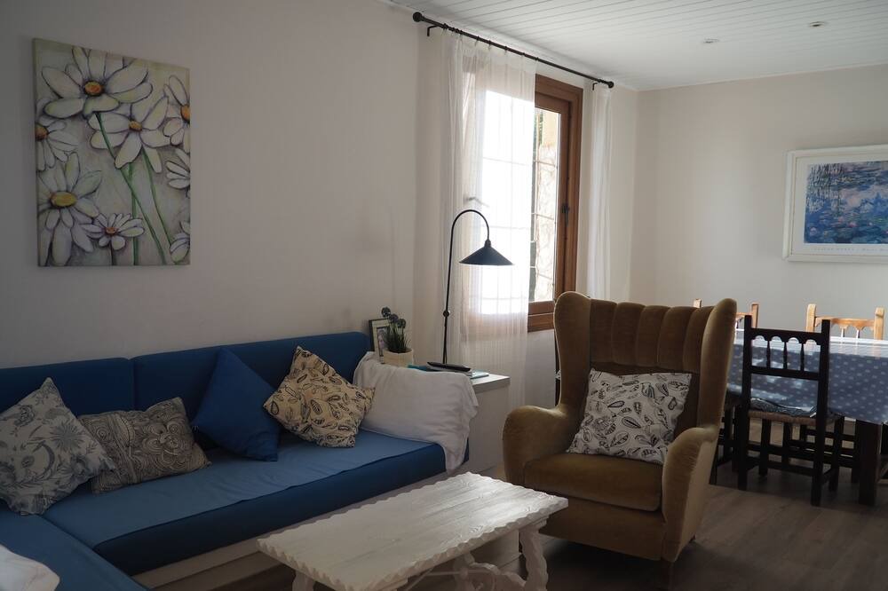 Photo of Livingroom in Begur