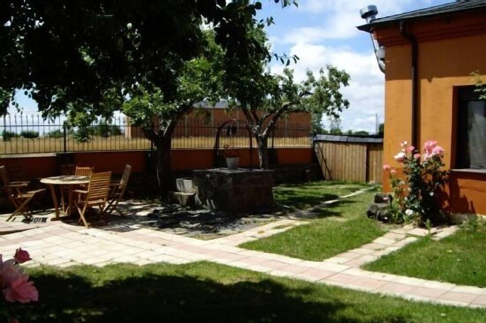 Photo of Outdoor in Quintana del Castillo