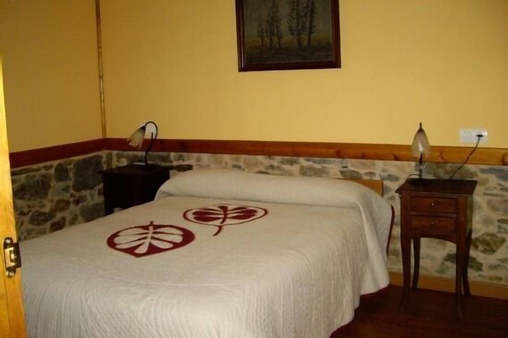Photo of Bedroom in Quintana del Castillo