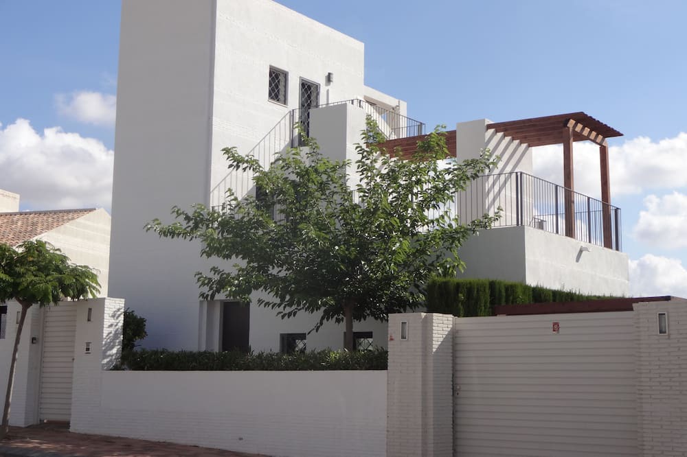 Photo of Outdoor in Jeronimo y Avileses y Balsicas de Arriba