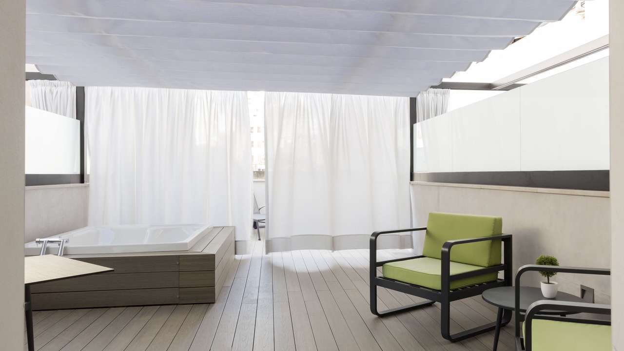 Photo of Patio Balcony in Bons Aires