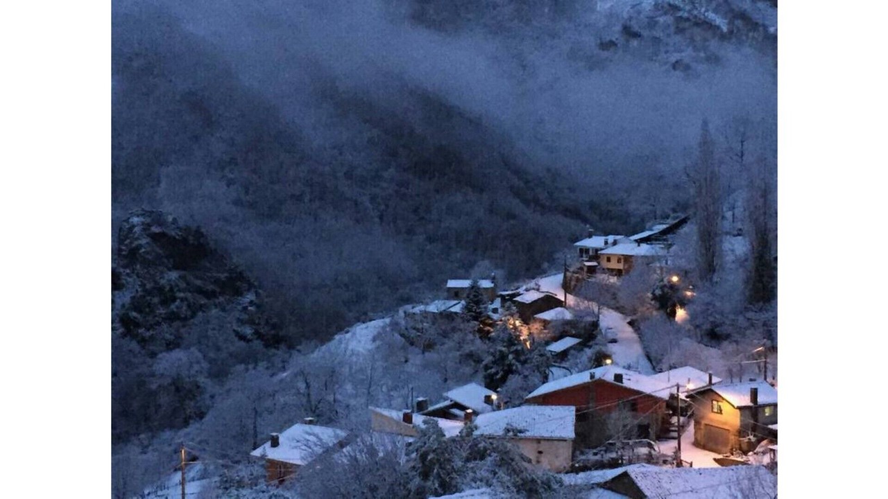 Photo of Outdoor in Lena