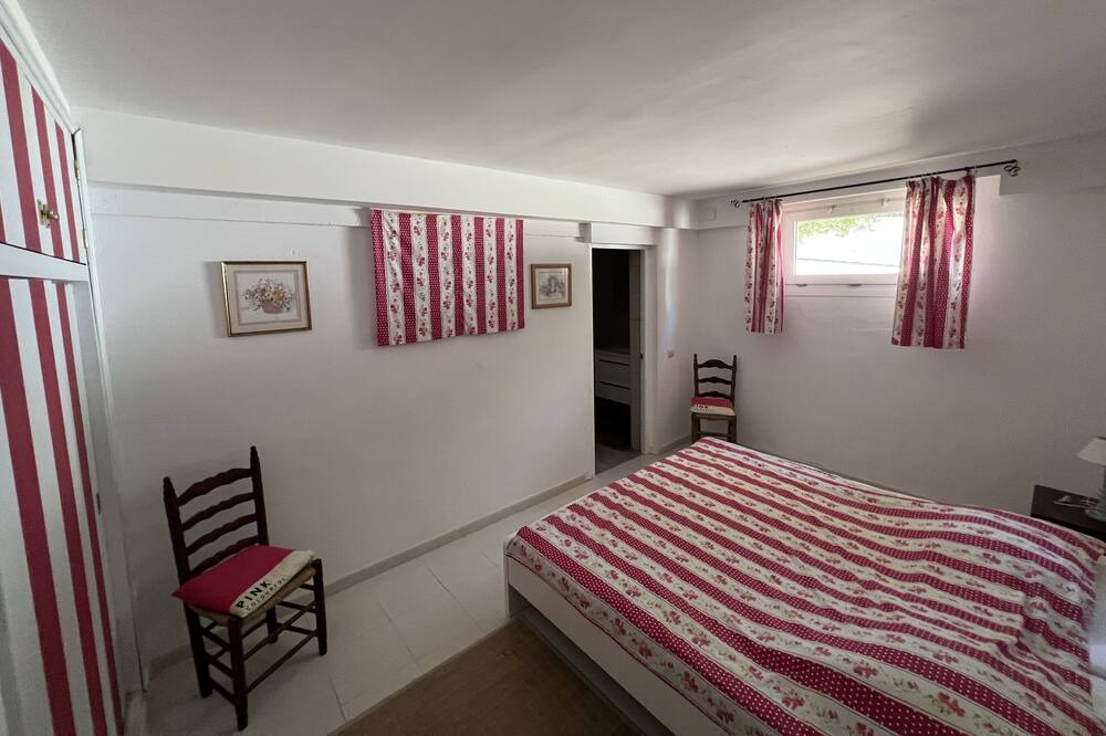 Photo of Bedroom in Tamariu