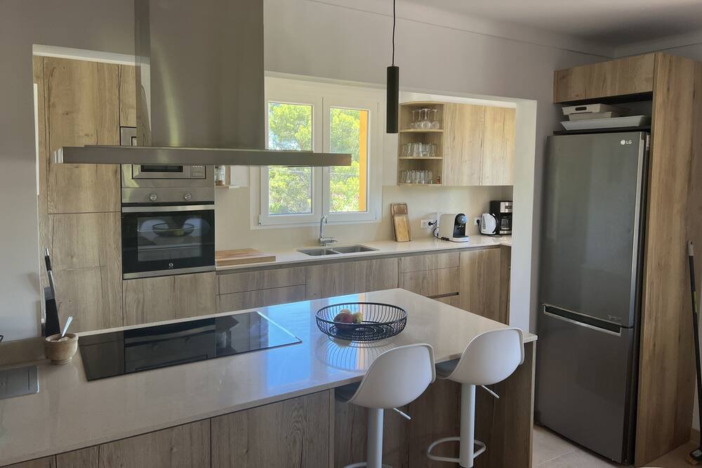 Photo of Kitchen in Tamariu