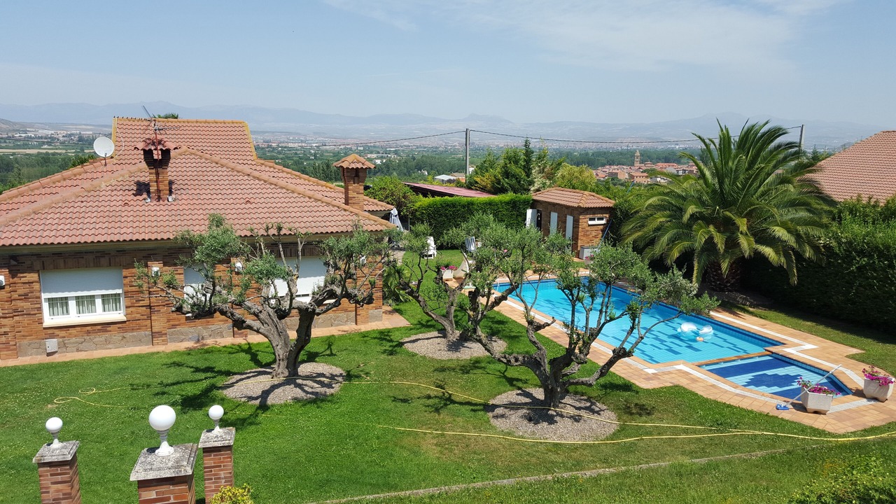 Photo of Outdoor in Alberite
