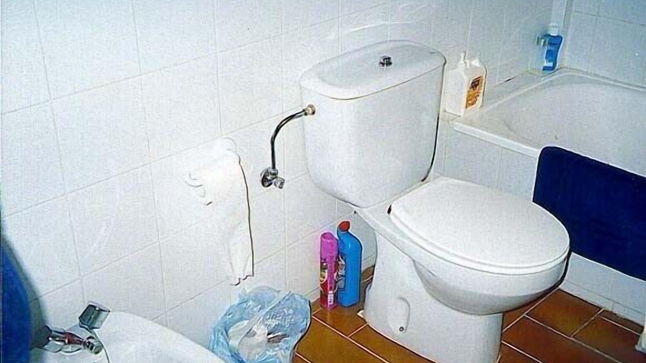 Photo of Bathroom in Coves Noves