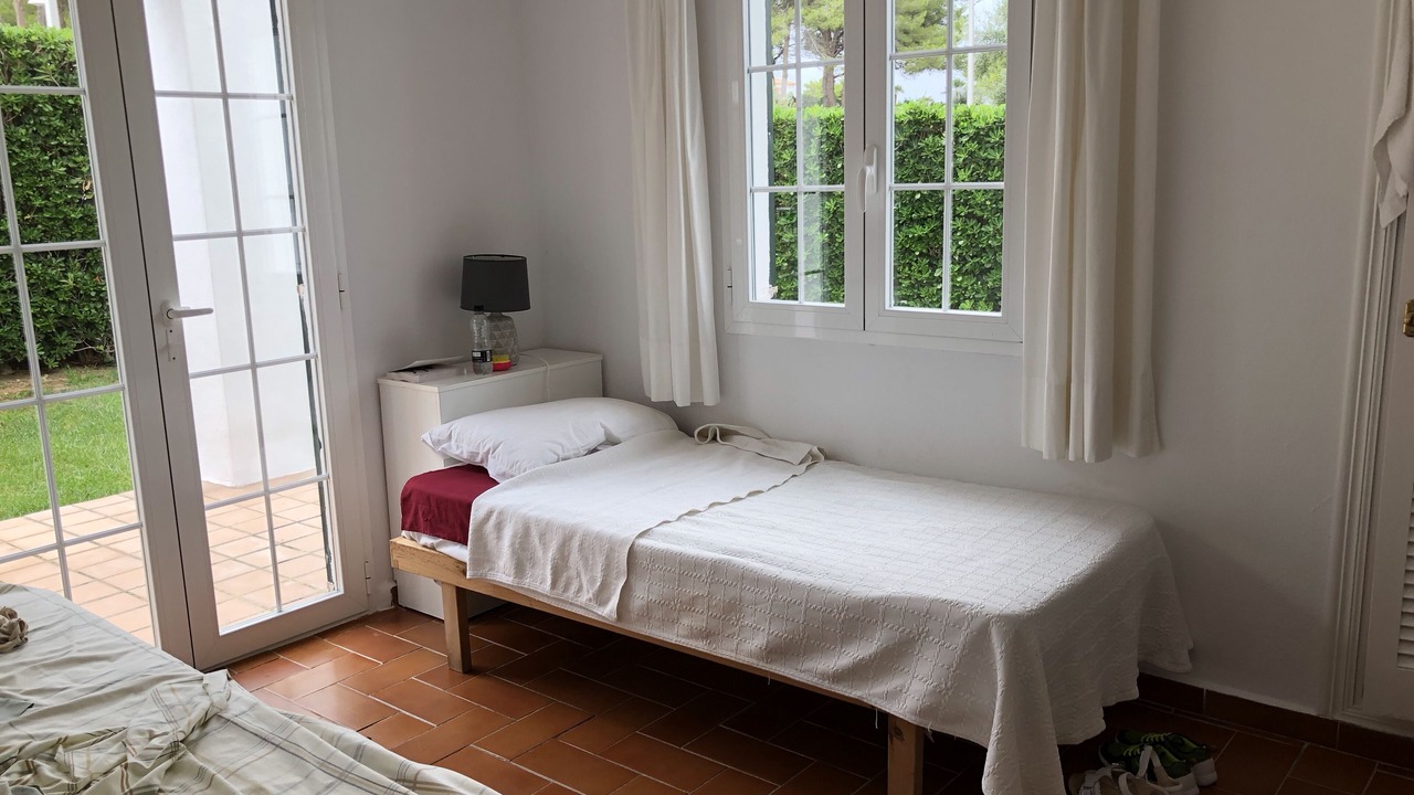 Photo of Bedroom in Coves Noves