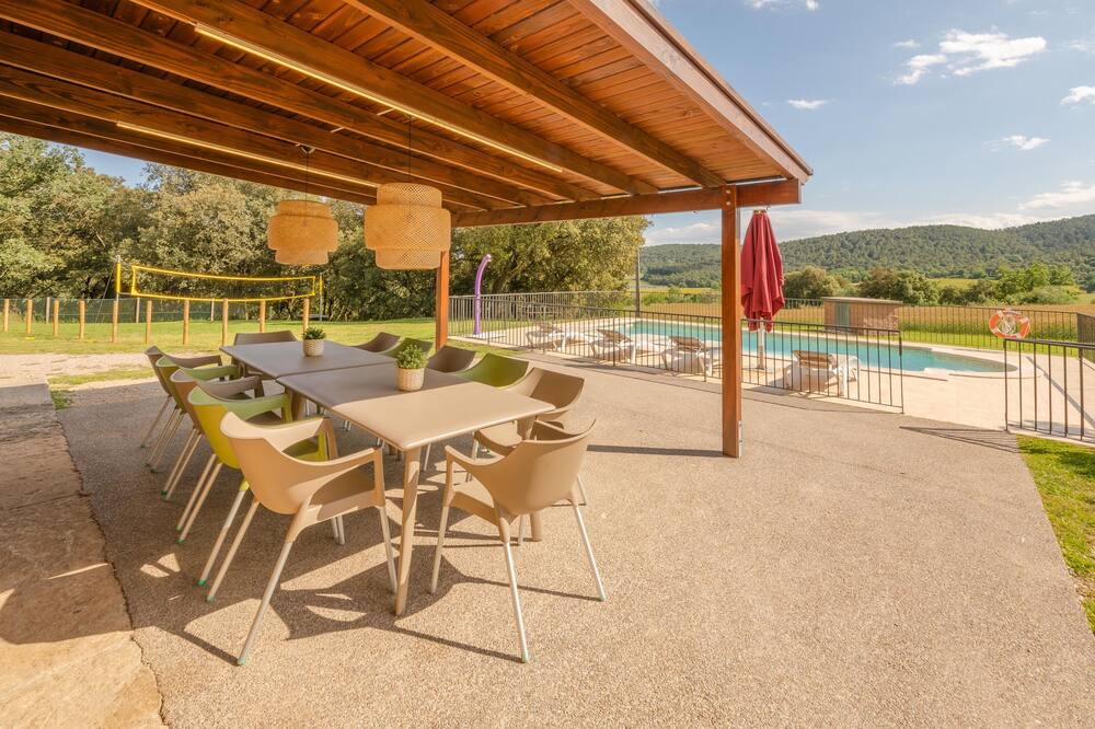 Photo of Outdoor in Camos