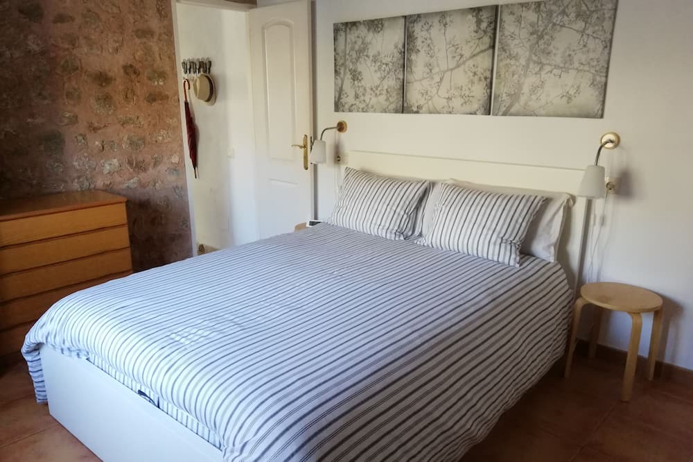 Photo of Bedroom in Biniaraix