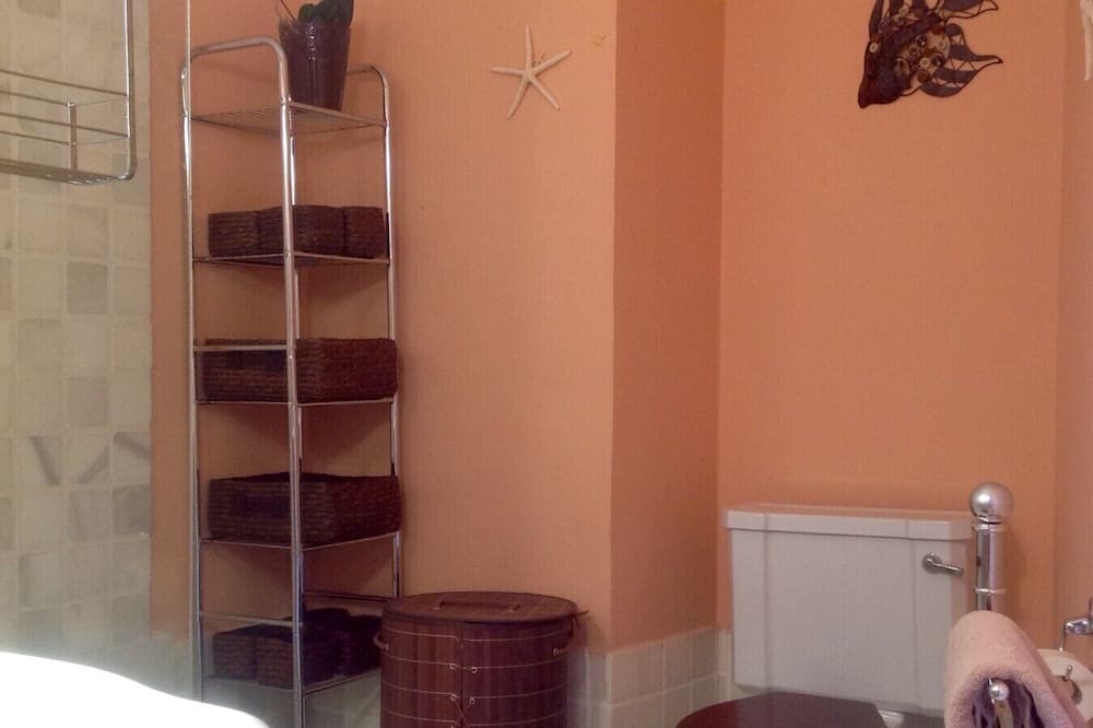 Photo of Bathroom in Cort