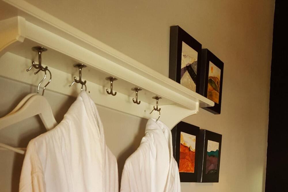 Photo of Bedroom in Melida