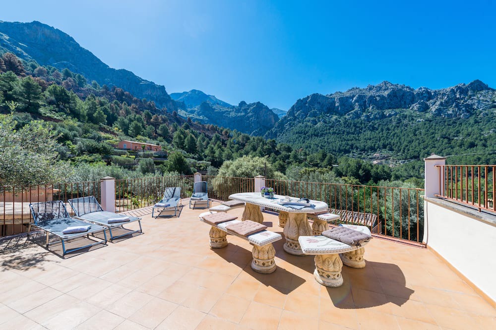 Photo of Patio Balcony in Escorca