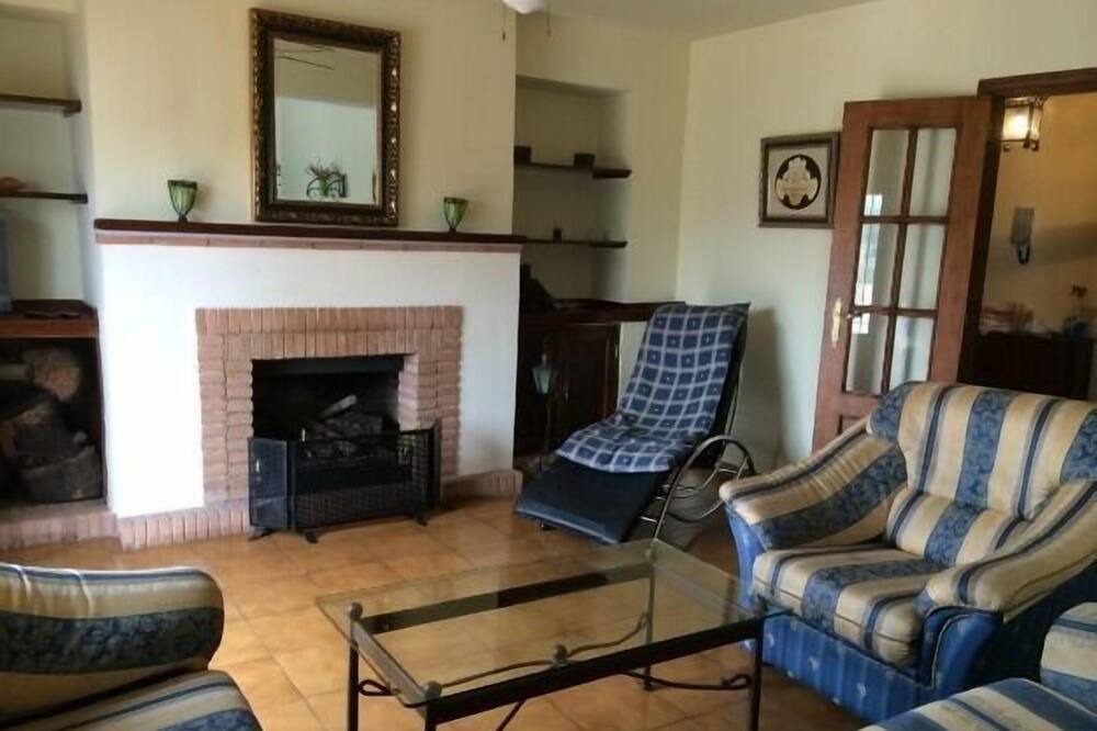 Photo of Livingroom in Corteconcepcion