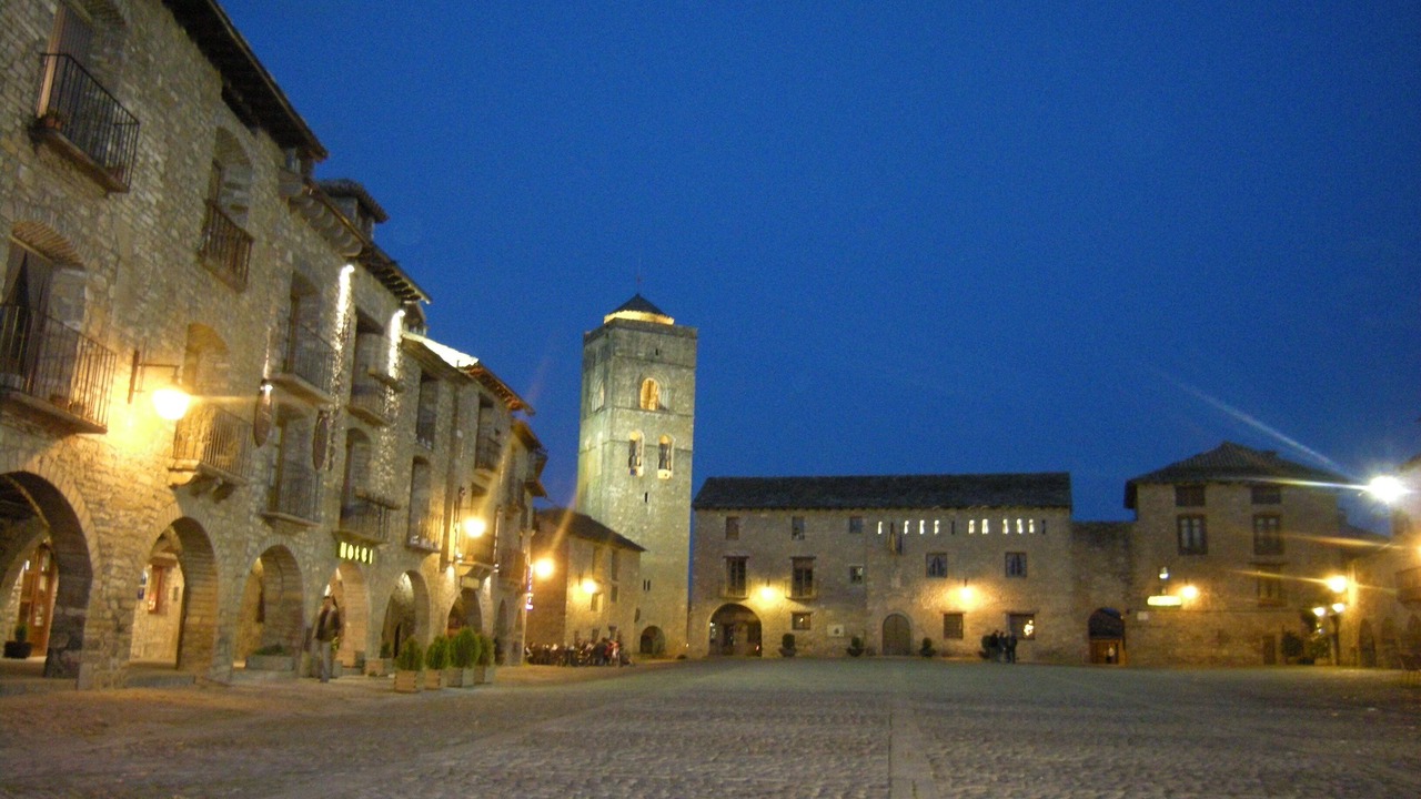 Photo of Buildings in Charo