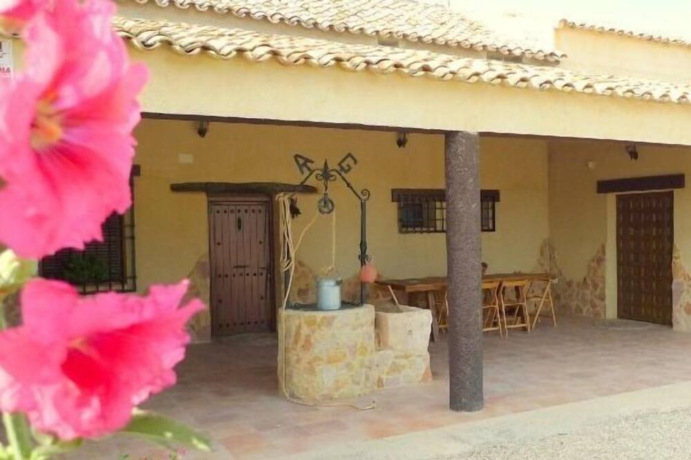 Photo of Patio Balcony in Villanueva de la Jara