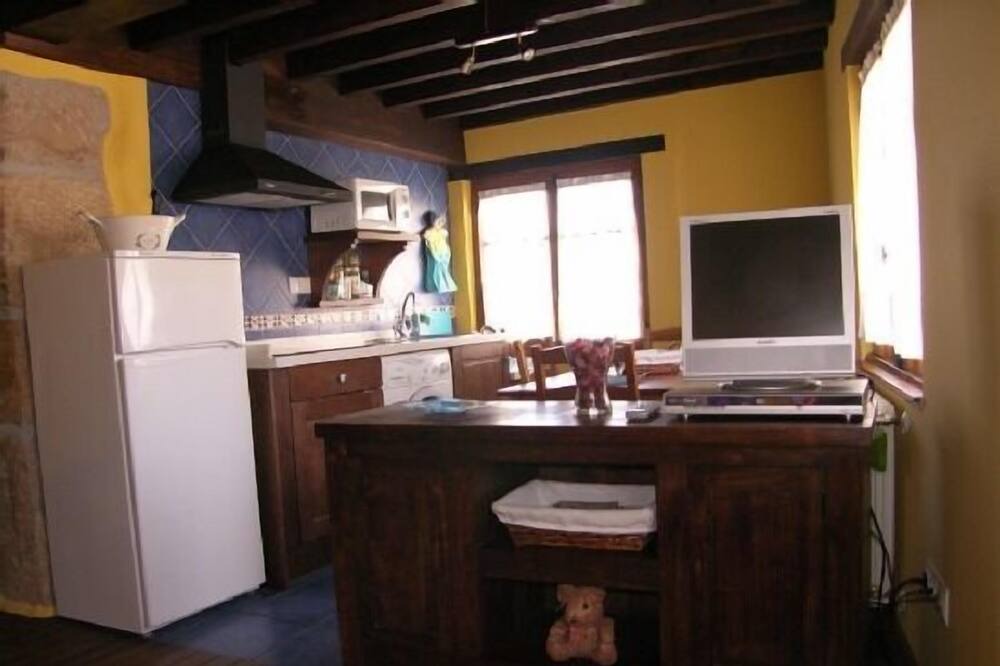 Photo of Kitchen in Mestas de Con