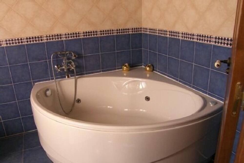 Photo of Bathroom in Mestas de Con