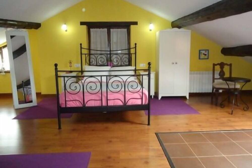 Photo of Bedroom in Mestas de Con