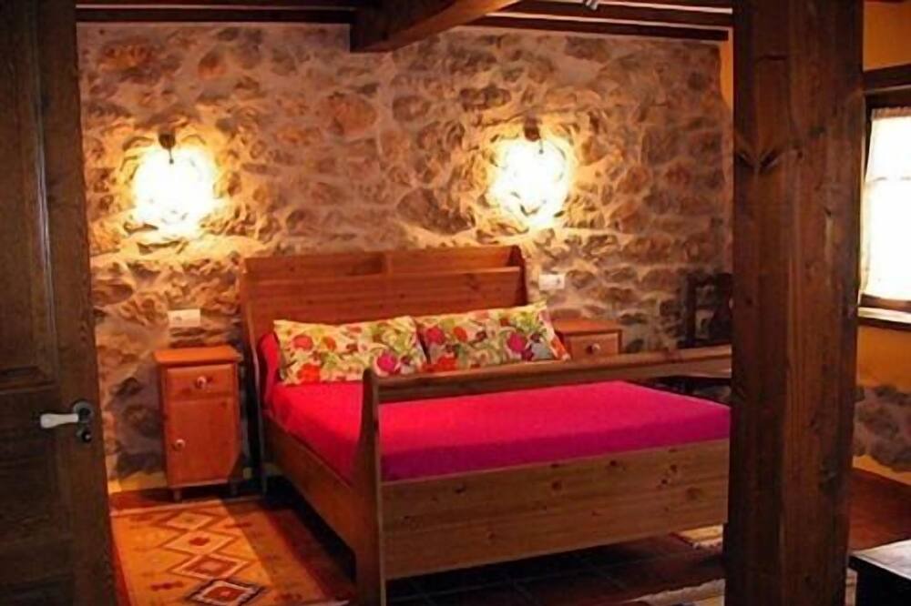 Photo of Bedroom in Mestas de Con
