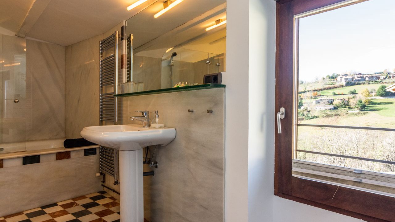 Photo of Bathroom in Mollo
