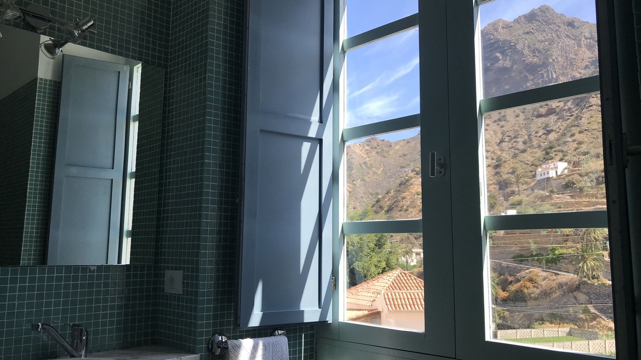 Photo of Bathroom in Vallehermoso