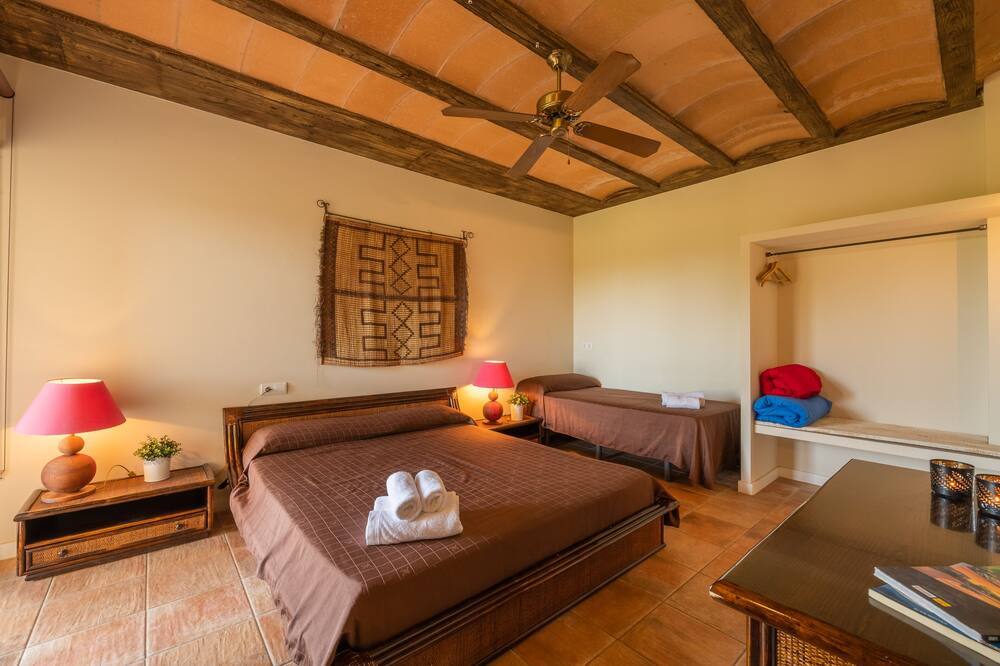 Photo of Bedroom in Verges