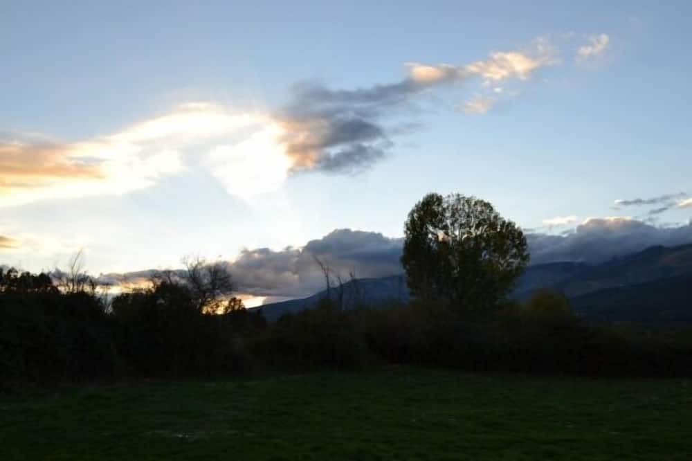 Photo of Outdoor in Gilgarcia