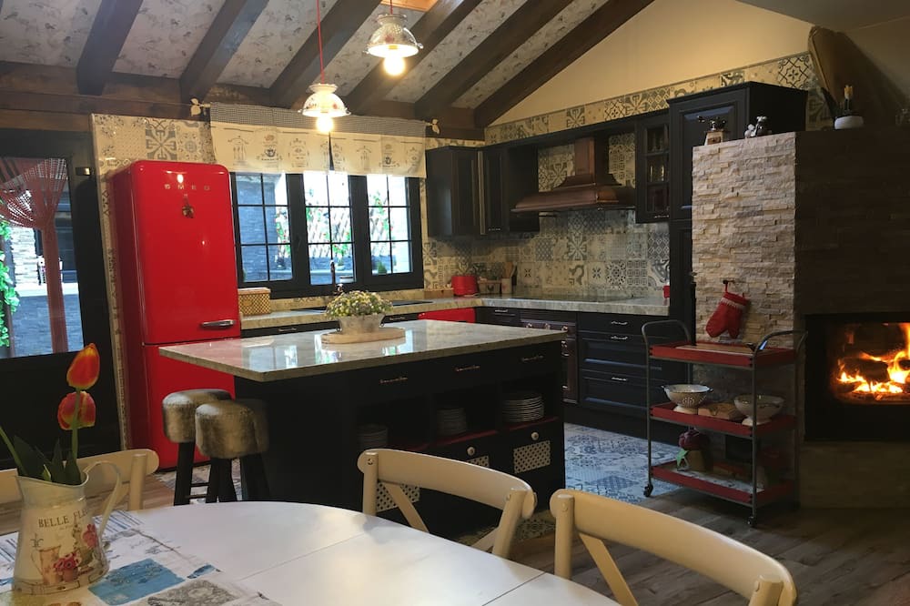 Photo of Kitchen in Fuentiduena