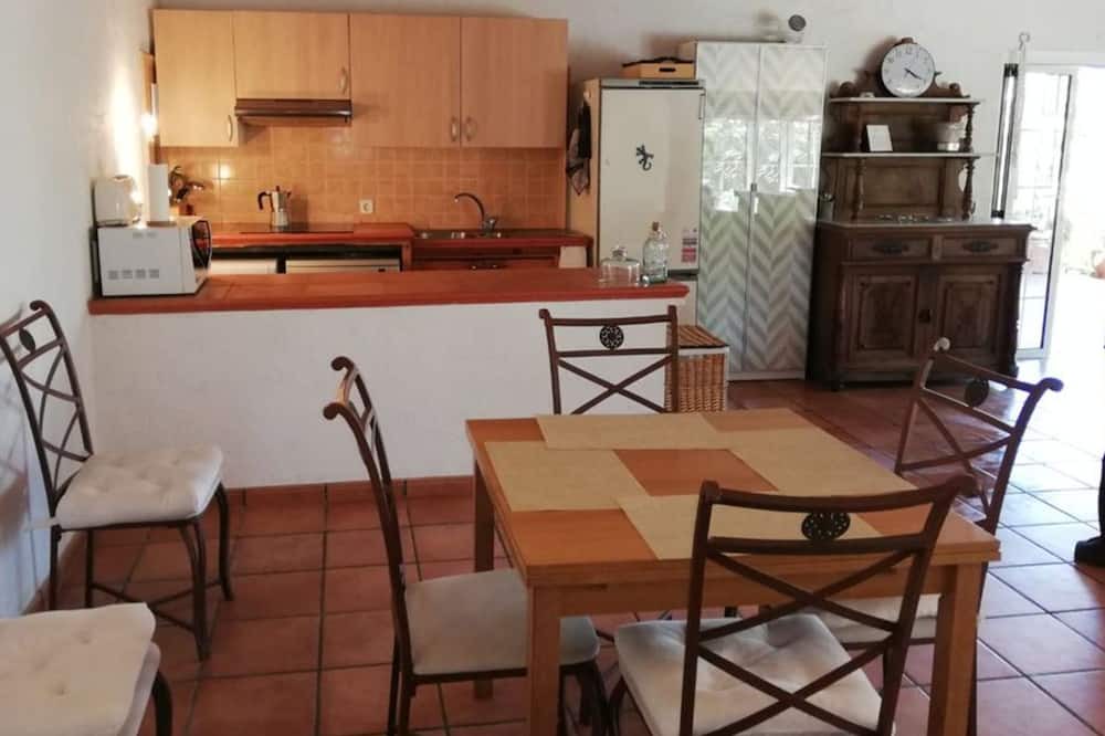 Photo of Kitchen in Es Garrovers